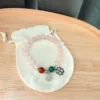 baza-puder-D-koniczynka PET STORY PUDER, personalizowana bransoletka